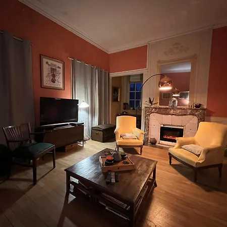 La Victoria -vieille Ville&pépinière -50m2
