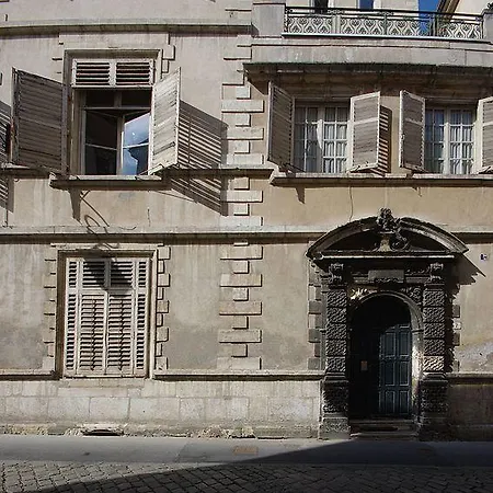 Apartment La Victoria -vieille & Pepiniere -50m2 Nancy